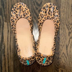 Women’s Leopard Print Tieks Shoes- 8